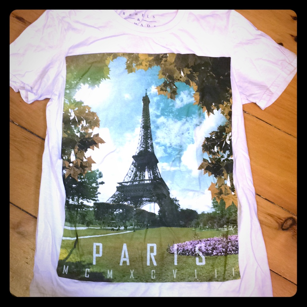 Rebels & Nomads graphic tee